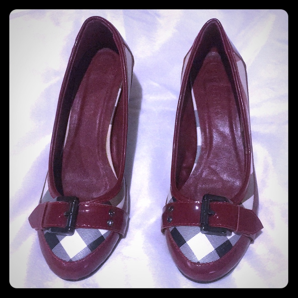 Burberry shoes size 39